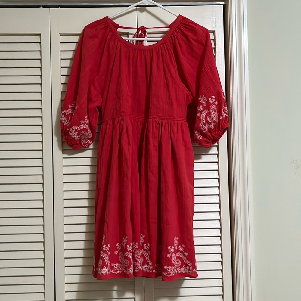 Brand: Chelsea & Violet